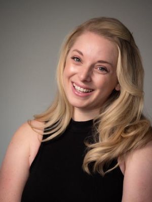 Caitlin Schlosser